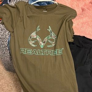 Real tree Womens medium brand new t shirt
